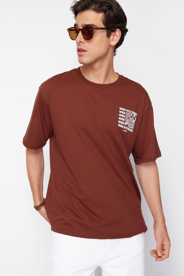 Trendyol Trendyol Brown Oversize/Wide Cut Text Printed Short Sleeve 100% Cotton T-Shirt