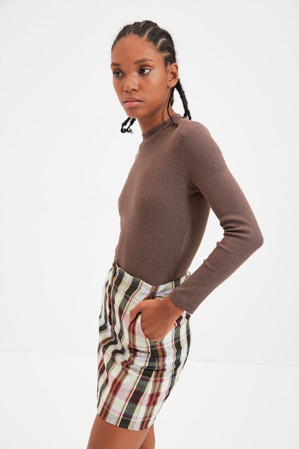 Trendyol Trendyol Brown Stand-Up Collar Ribbed Knitted Body with Snap Snaps