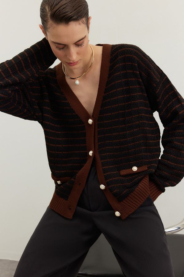Trendyol Trendyol Brown Wide Pattern Striped Knitwear Cardigan