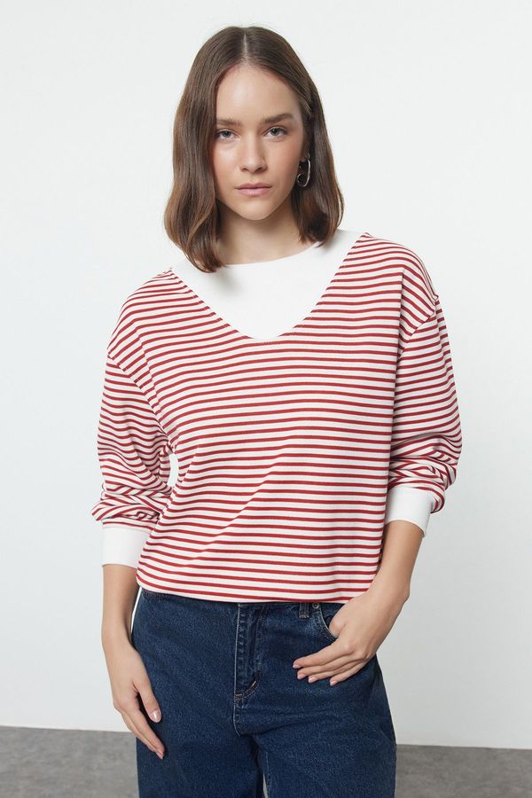 Trendyol Trendyol Burgundy Color Blocked Striped Oversize/Wide Fit Collar Thick Knitted Sweatshirt