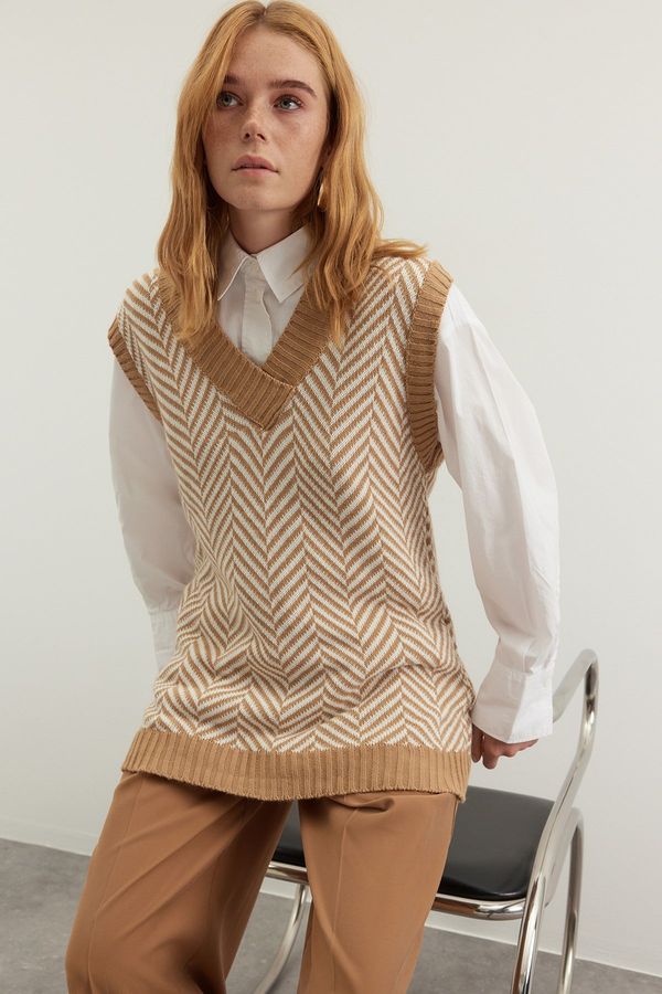 Trendyol Trendyol Camel Striped V Neck Knitwear Sweater