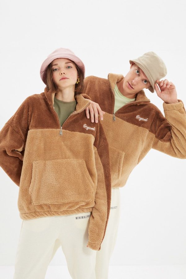 Trendyol Trendyol Camel Unisex Oversize/Wide-Fit Color Block Minimal Embroidery Warm Plush Sweatshirt