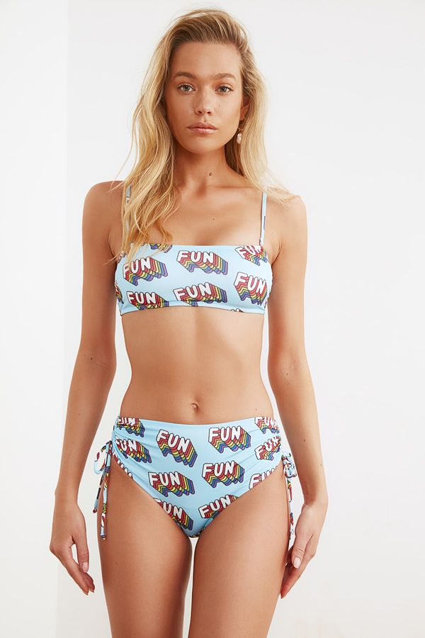 Trendyol Trendyol Colorful Graphic Patterned Frilly Bikini bottom