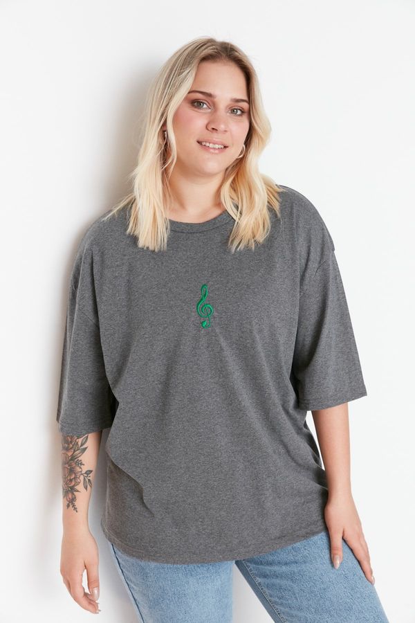 Trendyol Trendyol Curve Anthracite Wide Pattern Embroidery Detailed Knitted Plus Size T-Shirt