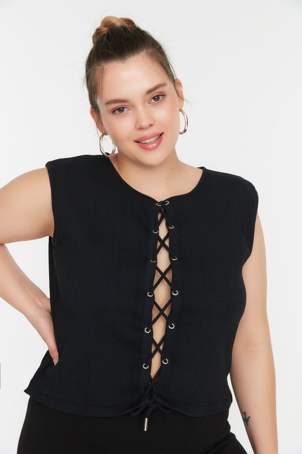 Trendyol Trendyol Curve Black Corduroy Knitted Blouse with Eyelets and Lace Detail