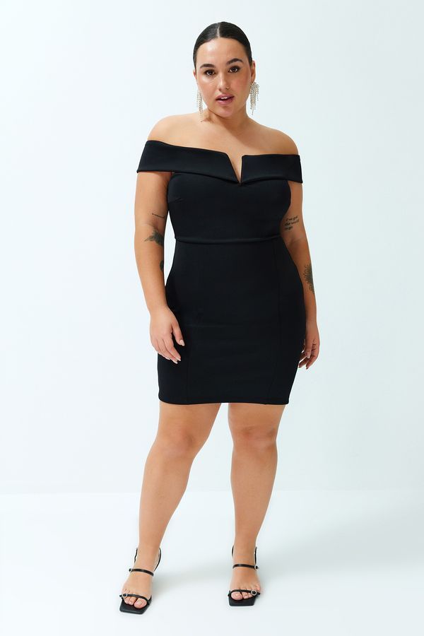 Trendyol Trendyol Curve Black Double Layer Collar Detailed Knitted Dress