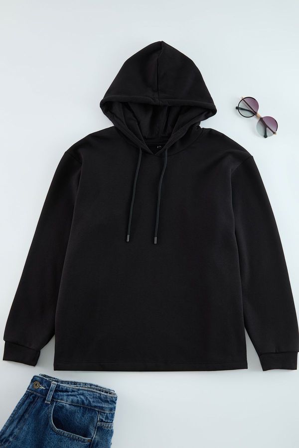 Trendyol Trendyol Curve Black Hooded Knitted Sweatshirt