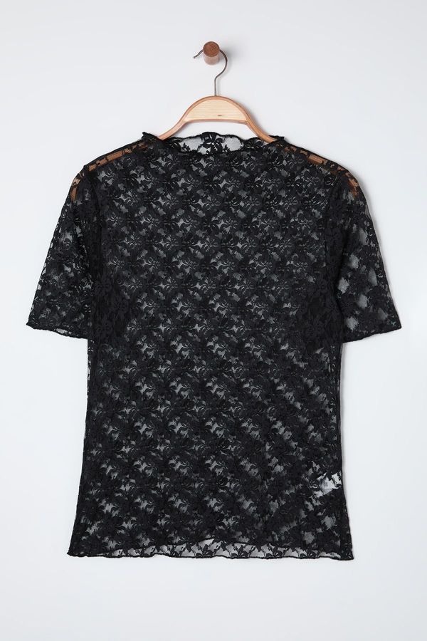 Trendyol Trendyol Curve Black Knitted Plus Size Lace Blouse