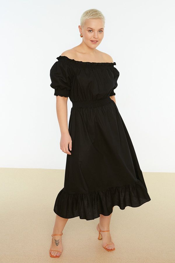 Trendyol Trendyol Curve Black Weave Carmen Collar Dress with Pleats