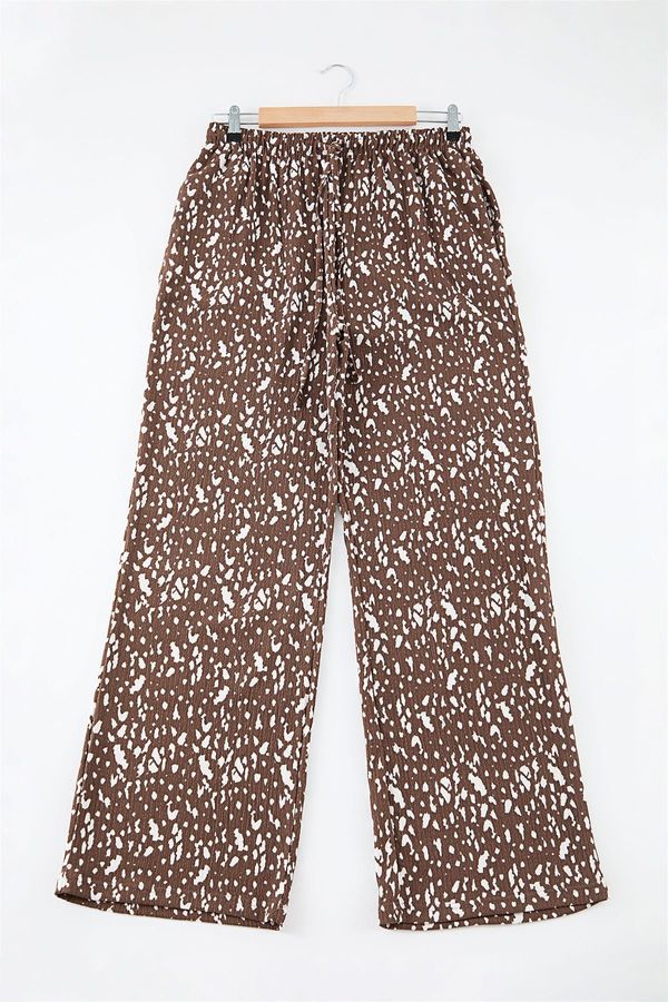 Trendyol Trendyol Curve Brown Patterned Wide Leg Trousers