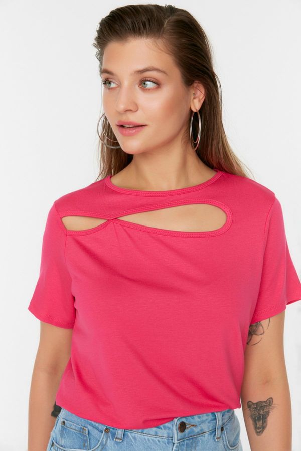 Trendyol Trendyol Curve Fuchsia Cut-Out Detailed Knitted Blouse