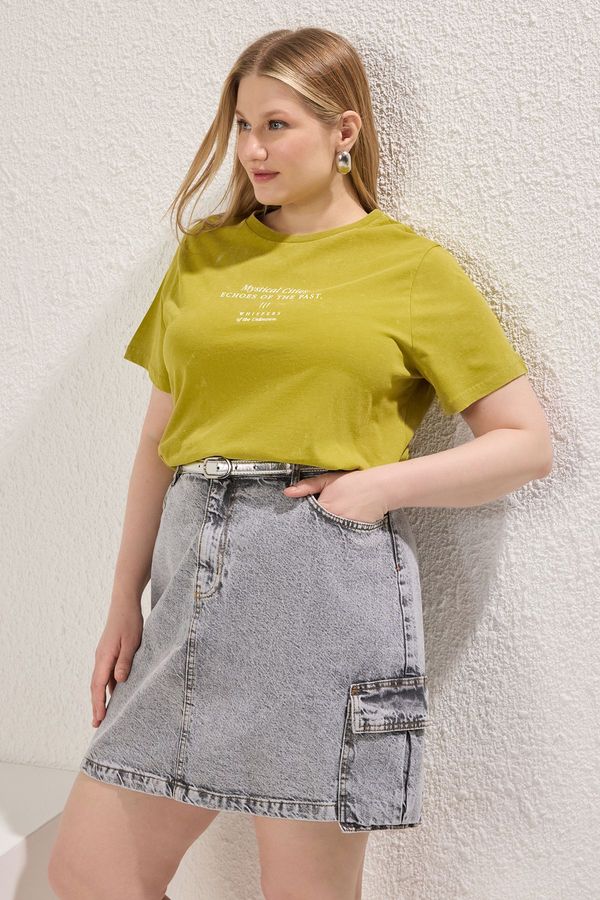 Trendyol Trendyol Curve Green Crew Neck Slogan Printed Knit Plus Size T-Shirt