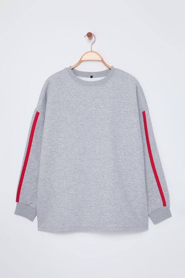 Trendyol Trendyol Curve Grey Stripe Detailed Oversize/Wide Pattern Thin Knitted Sweatshirt