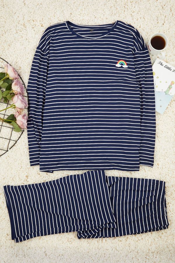 Trendyol Trendyol Curve Navy Blue Striped Crew Neck Knitted Pajamas Set