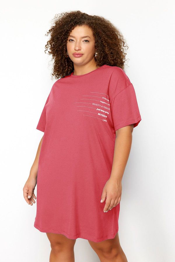 Trendyol Trendyol Curve Pink Crew Neck Slogan Printed 100% Cotton Knitted Plus Size T-shirt Dress