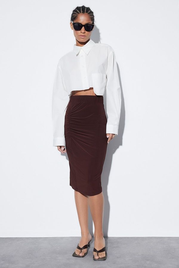Trendyol Trendyol Dark Brown Shirred Detail Fitted/Slippery High Waist Midi Pencil Skirt, Stretch