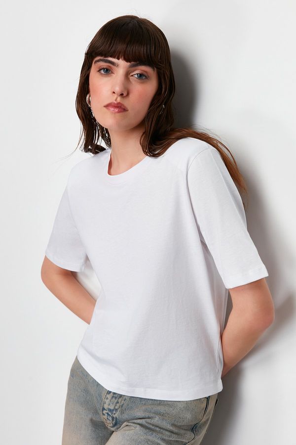 Trendyol Trendyol Ecru 100% Single Jersey Padded Crop Knitted T-Shirt