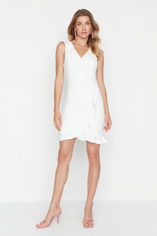 Trendyol Trendyol Ecru Flounce Woven Dress