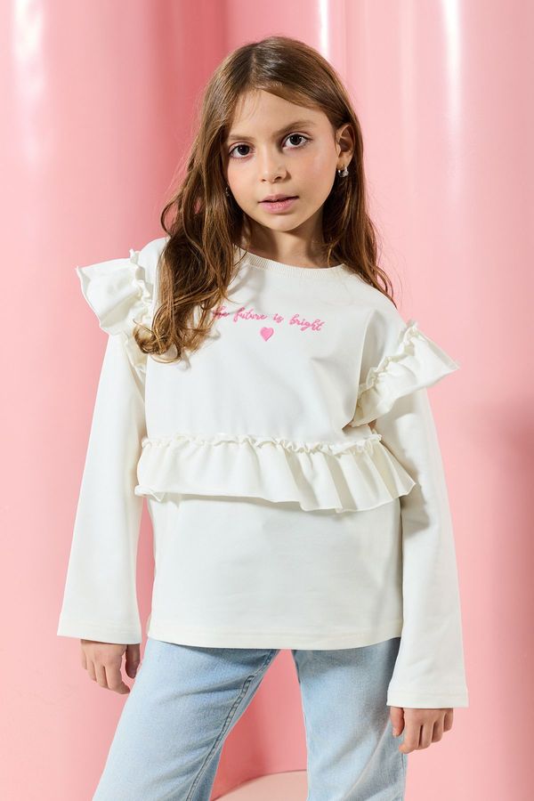 Trendyol Trendyol Ecru Girl's Slogan Printed Ruffle Detailed Knitted Sweatshirt