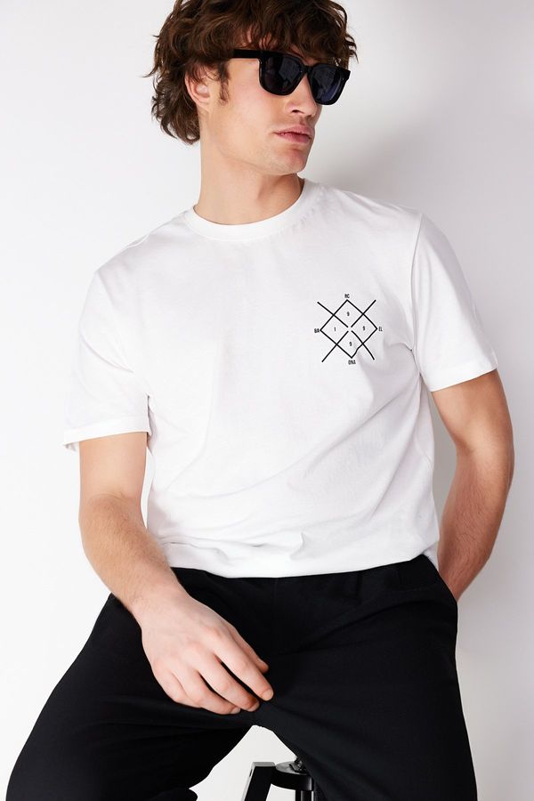 Trendyol Trendyol Ecru Regular/Normal Fit Logo Printed 100% Cotton Short Sleeve T-Shirt