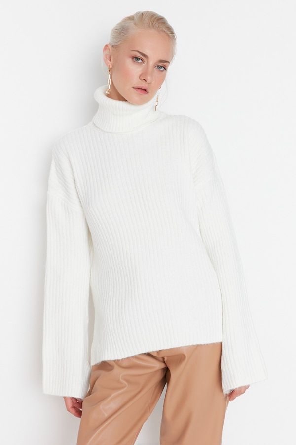 Trendyol Trendyol Ecru Soft Textured Turtleneck Knitwear Sweater