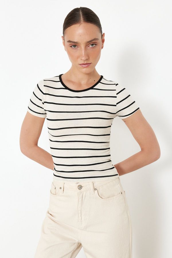 Trendyol Trendyol Ecru*001 Striped Linen Fitted/Fitted Stretch Knitted Blouse
