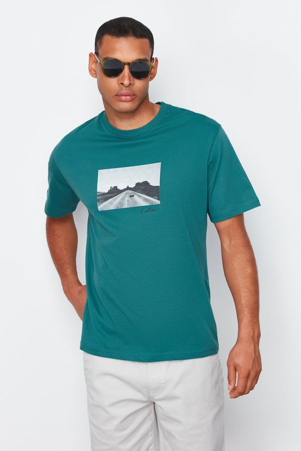 Trendyol Trendyol Emerald Green Relaxed Photoprint Printed 100% Cotton T-shirt