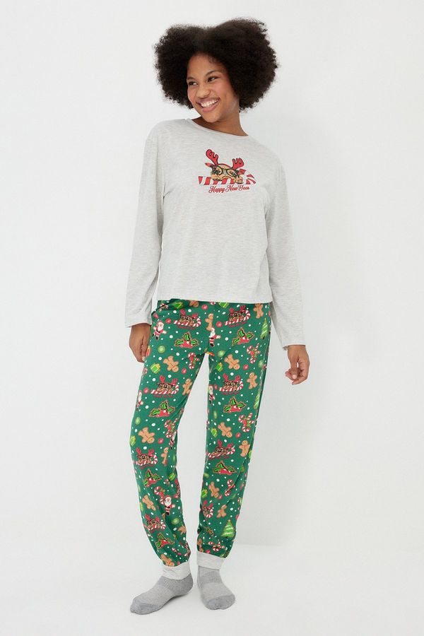 Trendyol Trendyol Gray Melange 100% Cotton Christmas Theme T-shirt-Pants and Knitted Pajamas Set