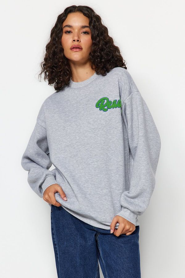 Trendyol Trendyol Gray Melange Thick Fleece Inside, Embroidery Oversized/Wide Knitted Sweatshirt