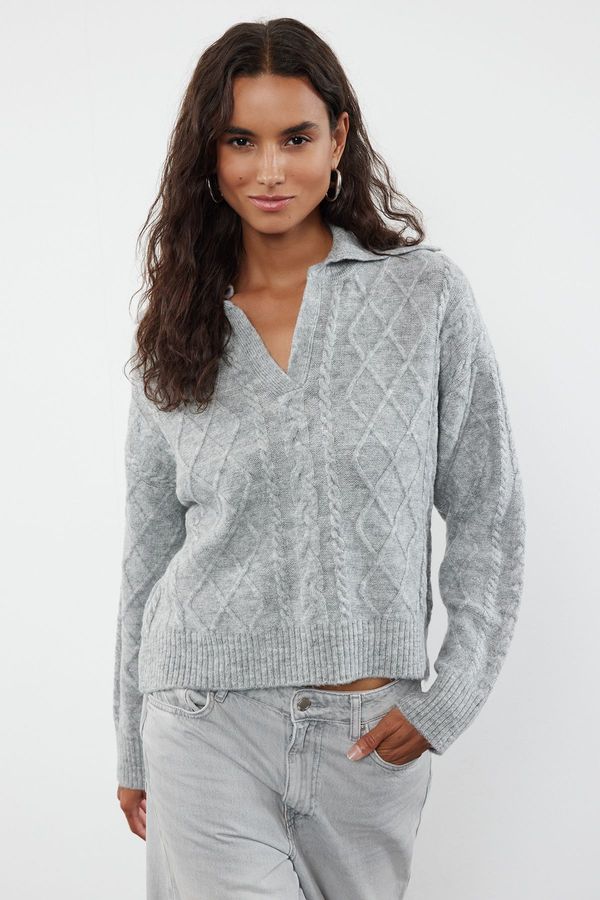 Trendyol Trendyol Gray Soft Textured Thick Knit Detailed Knitwear Sweater