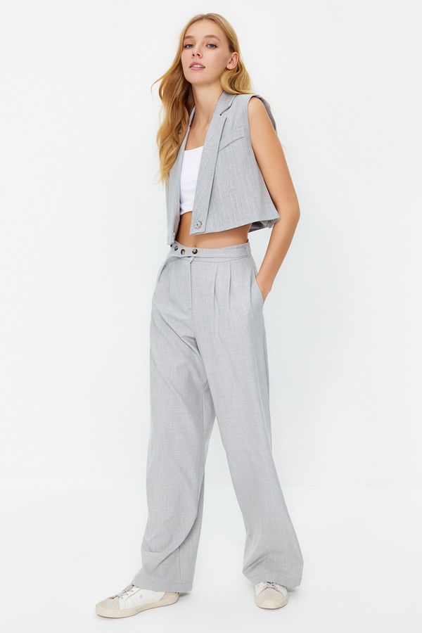 Trendyol Trendyol Gray Straight Cut Woven Trousers with Belt Detail