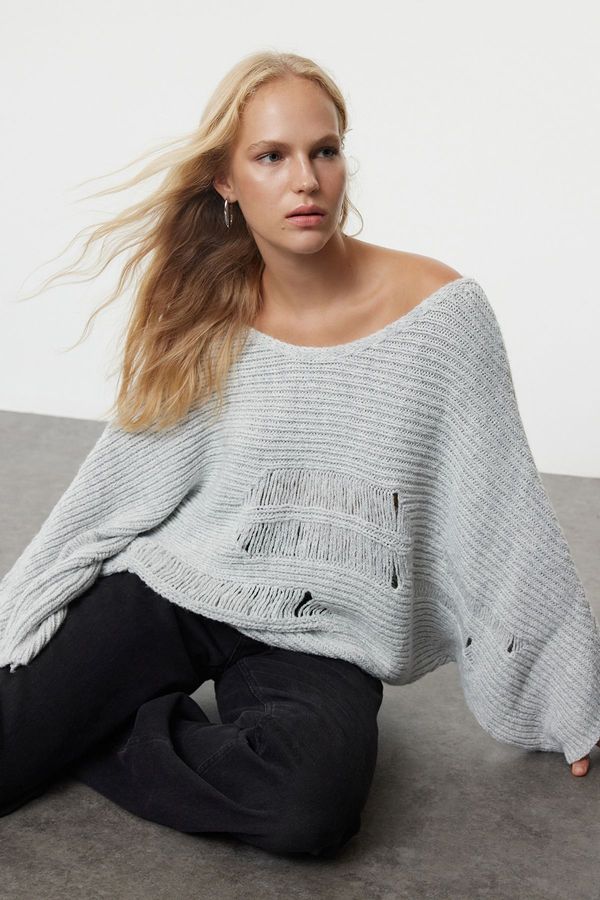 Trendyol Trendyol Gray V Neck Knit Detailed Knitwear Sweater