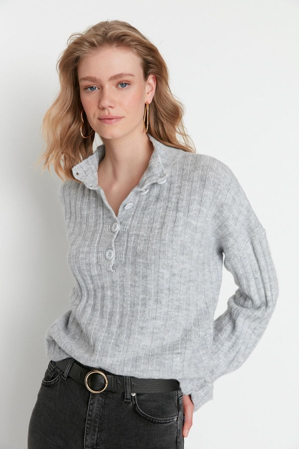 Trendyol Trendyol Gray Wide Fit Soft Textured High Collar Knitwear Sweater