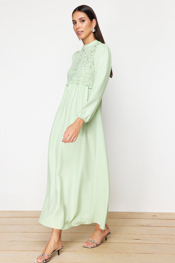 Trendyol Trendyol Green Guipure/Scallop Detailed Woven Dress