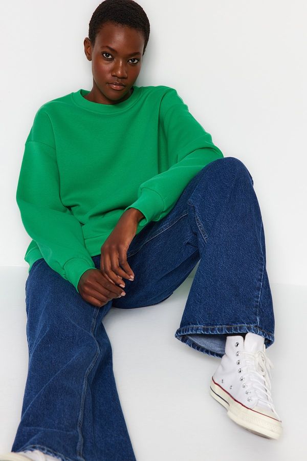 Trendyol Trendyol Green Oversize/Casual Fit Basic Crew Neck Thick/Polar Fleece Knitted Sweatshirt