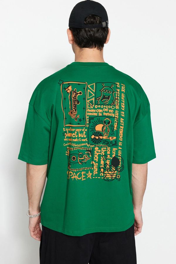 Trendyol Trendyol Green Oversize/Wide-Fit 100% Cotton Back Printed Short Sleeve T-Shirt