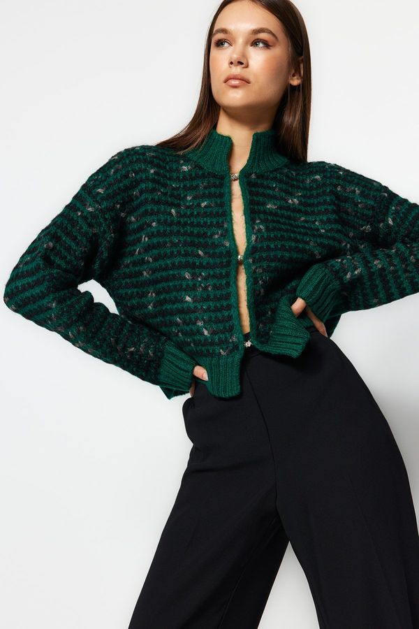 Trendyol Trendyol Green Soft Textured Gradient Knitwear Cardigan