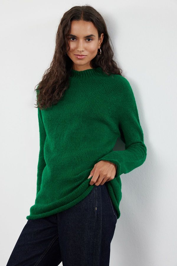 Trendyol Trendyol Green Soft Textured Stand-up Collar Knitwear Sweater
