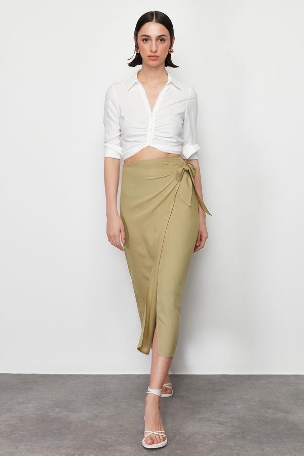 Trendyol Trendyol Green Tied Double Breasted Closure Maxi Length Woven Skirt with Viscose Fabric