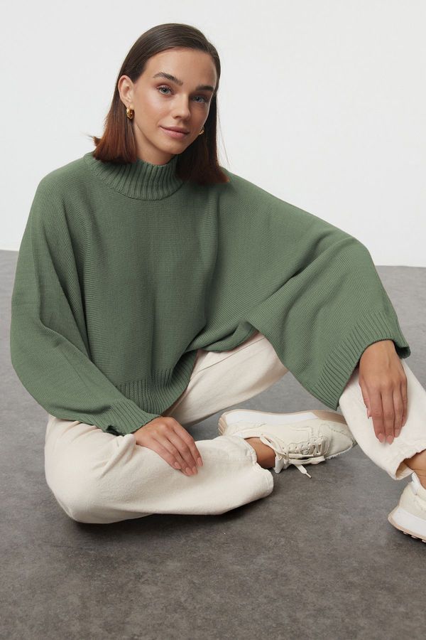 Trendyol Trendyol Green Wide Pattern Bat Sleeve Knitwear Sweater