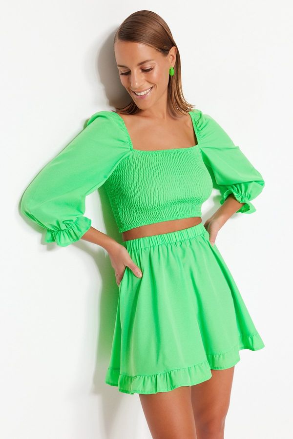 Trendyol Trendyol Green Woven Gimped Blouse and Skirt Suit