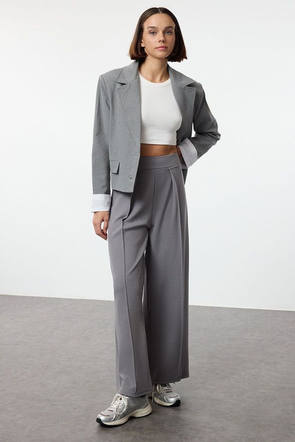 Trendyol Trendyol Grey Pleated Detail Wide Leg Trousers