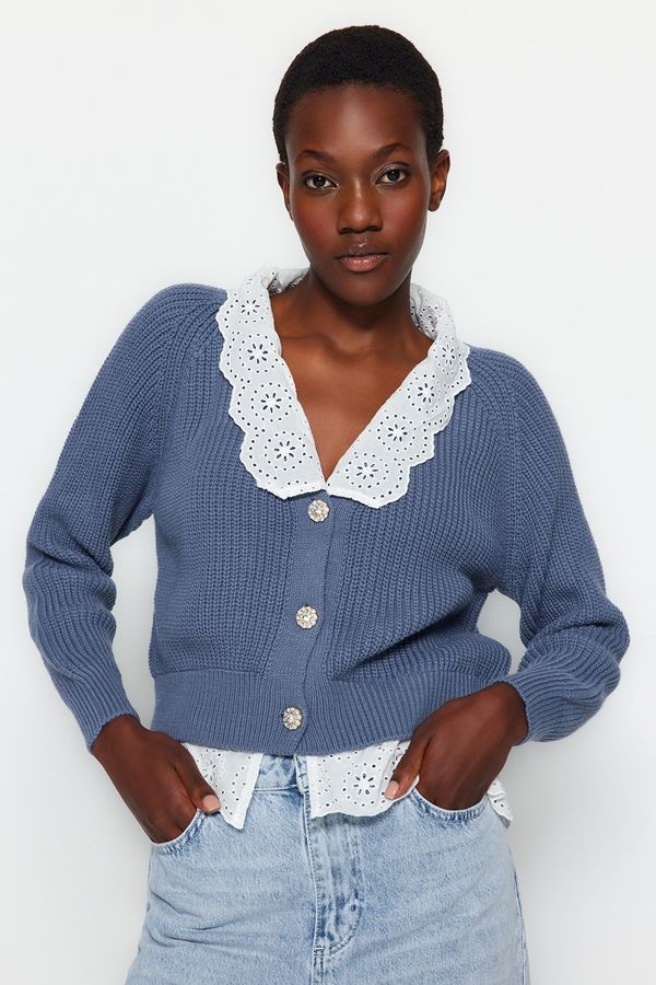 Trendyol Trendyol Indigo Crop Knitwear Cardigan with a Woven Garnish and Detail