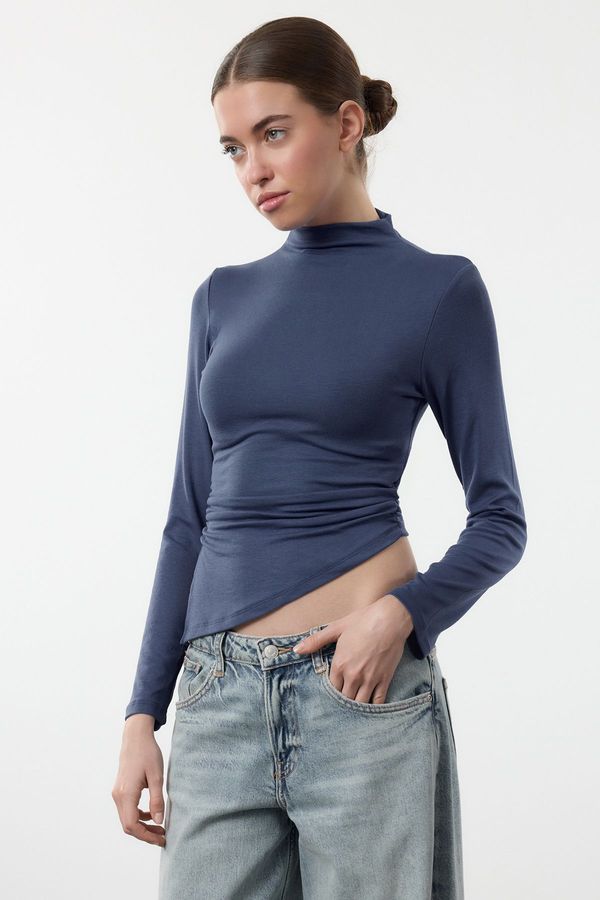 Trendyol Trendyol Indigo Fitted Gather/Drape Detail Stand Collar Knitted Blouse