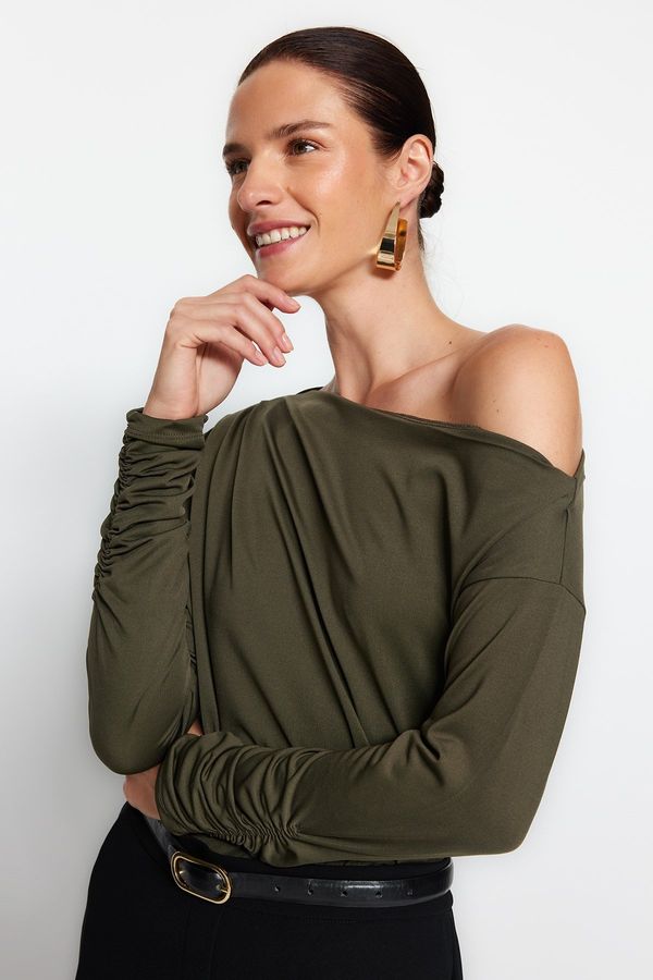 Trendyol Trendyol Khaki Asymmetrical Collar Flowy Stretchy Knitted Blouse