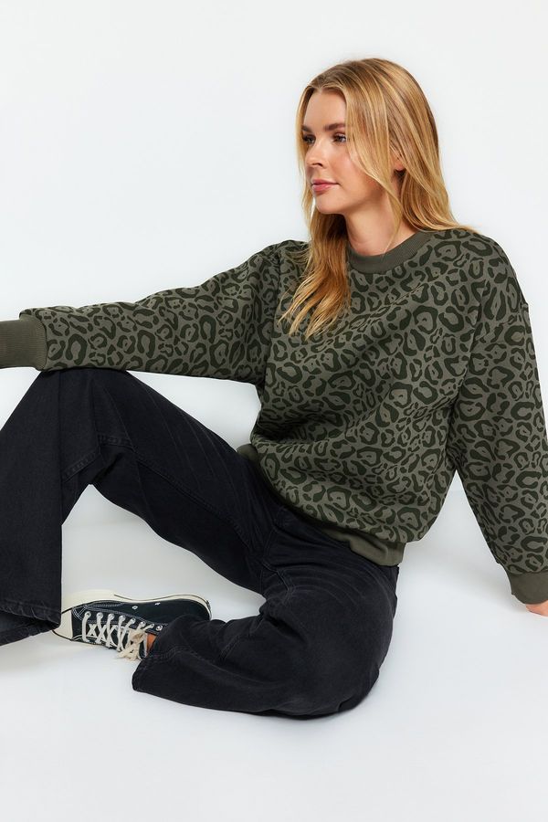 Trendyol Trendyol Khaki Printed Regular Fit Knitted Sweatshirt with Fleece Inside