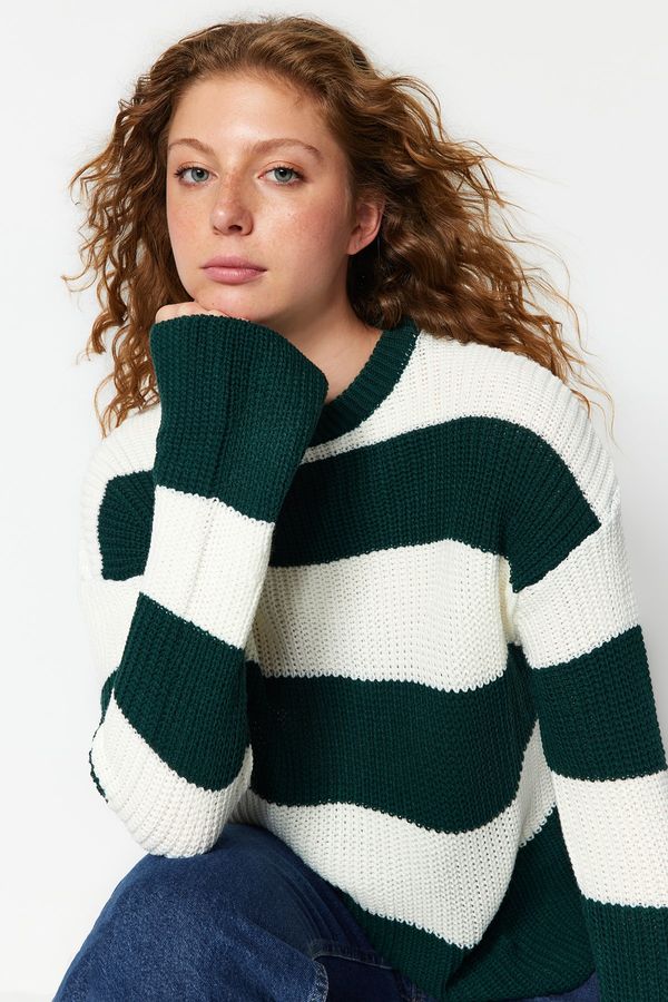 Trendyol Trendyol Khaki Striped Knitwear Sweater