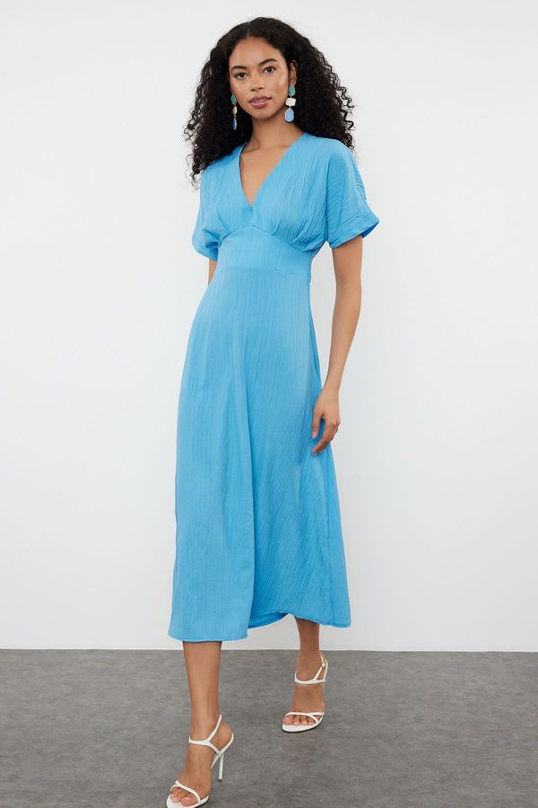 Trendyol Trendyol Light Blue A-Line Bodice Detailed V-Neck Maxi Woven Dress