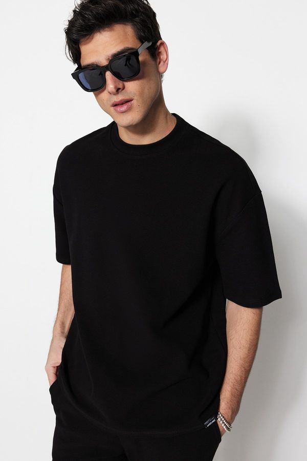 Trendyol Trendyol Limited Edition Black Oversize 100% Cotton Labeled Textured Basic Thick T-Shirt