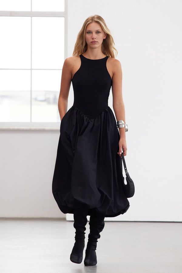 Trendyol Trendyol Limited Edition Black Upper Body Knitted Skirt Part Balloon Detail Poplin Dress